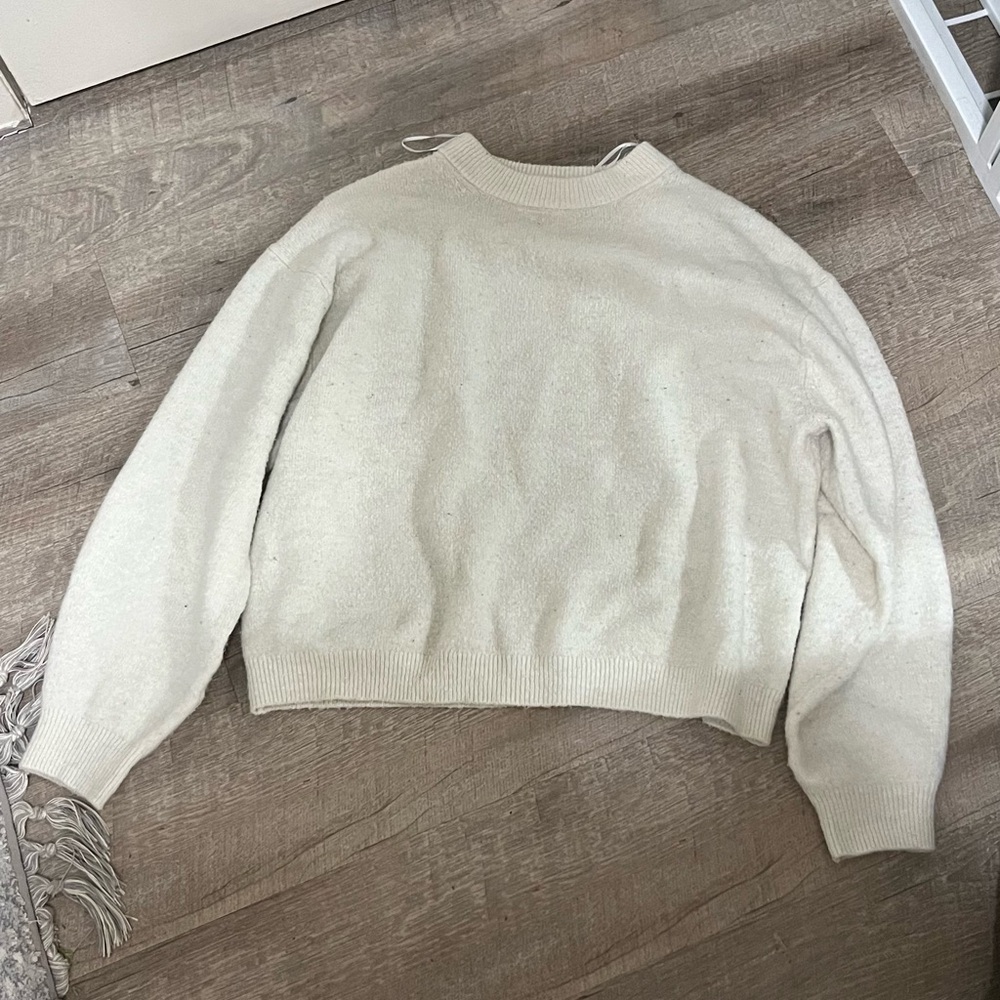 H&M crew neck sweater